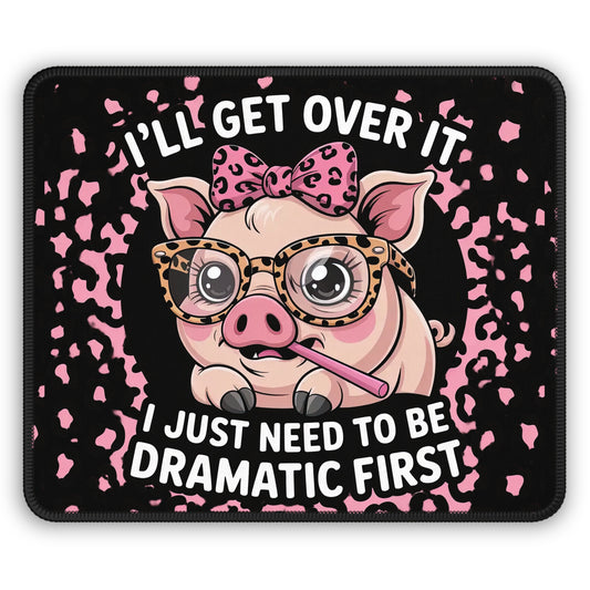 Dramatic Pig Attitude Mouse Pad