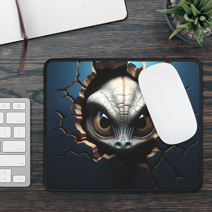 Cracked Wall Alien Mouse Pad