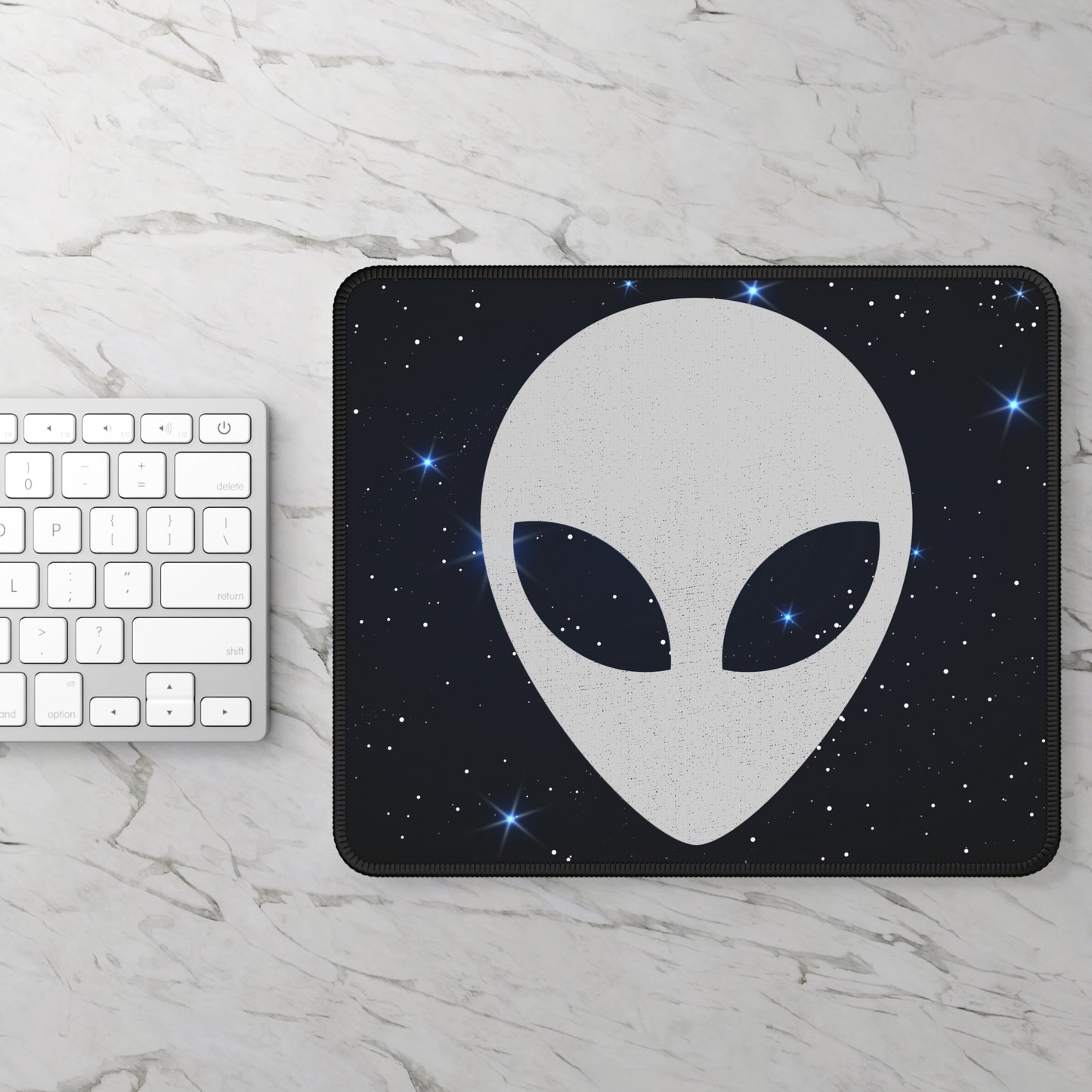 Alien Head Mouse Pad