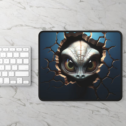Cracked Wall Alien Mouse Pad