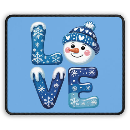Snowman Love Mouse Pad