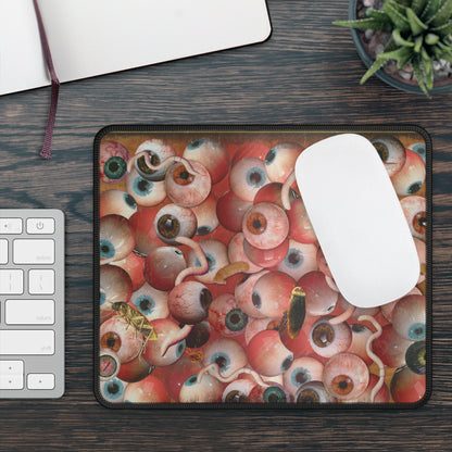 Creeping Gaze Mouse Pad