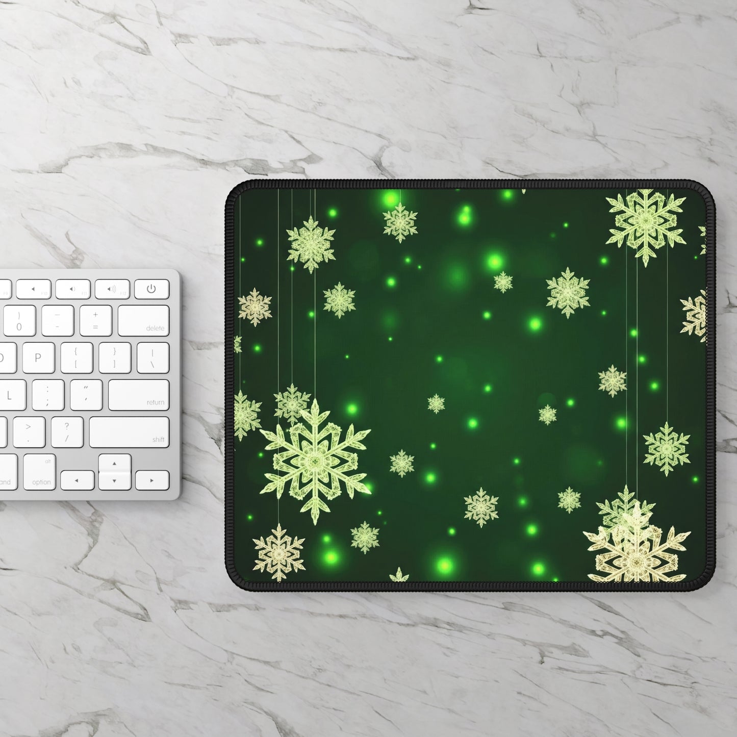 Emerald Glow Snowflake Christmas Mouse Pad