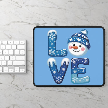 Snowman Love Mouse Pad